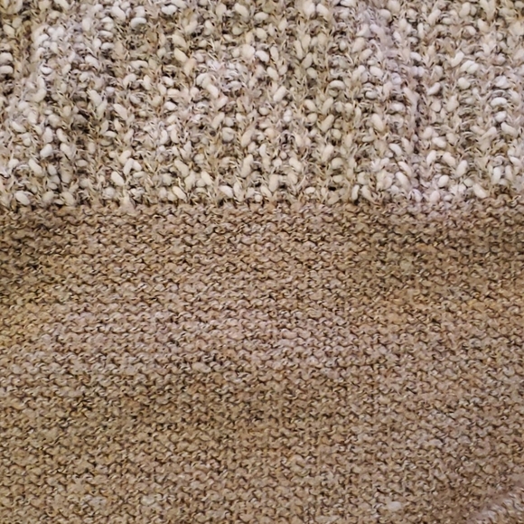 Sweater - Picture 2 of 4